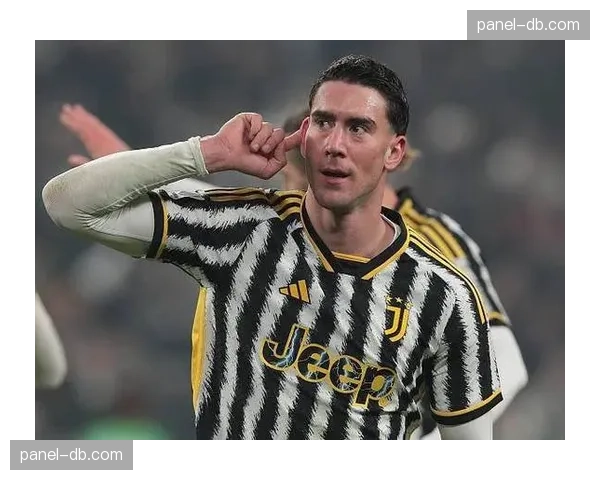 帽子戏法！弗拉霍维奇独中三元，尤文大胜对手