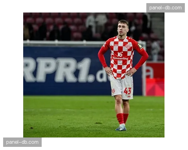 勒沃库森赛前动态：阿隆索确认两名主力伤愈，可出战对阵莱比锡关键战